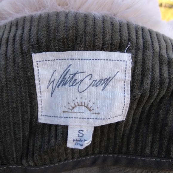 White Crow | Size Small 70's Inspired 100% Cotton Olive Corduroy Sherpa Jacket - Picture 9 of 10